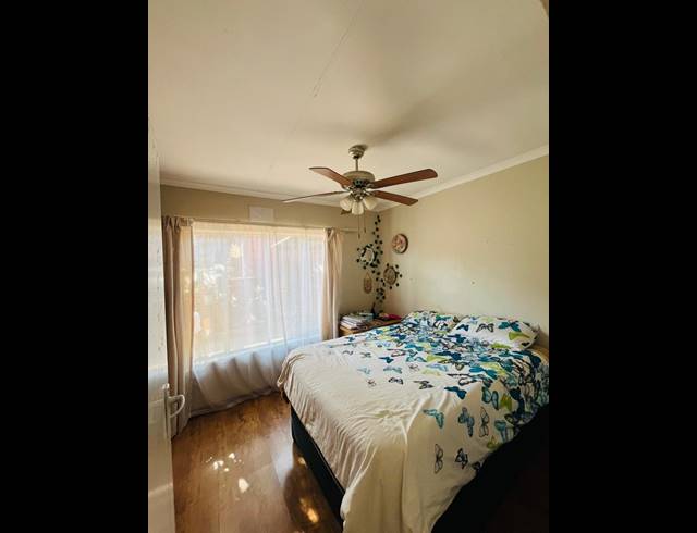 3 BEDROOM HOUSE FOR SALE IN BIRCHLEIGH NORTH